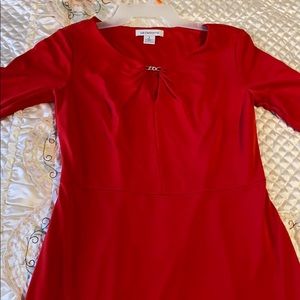 Red mid dress